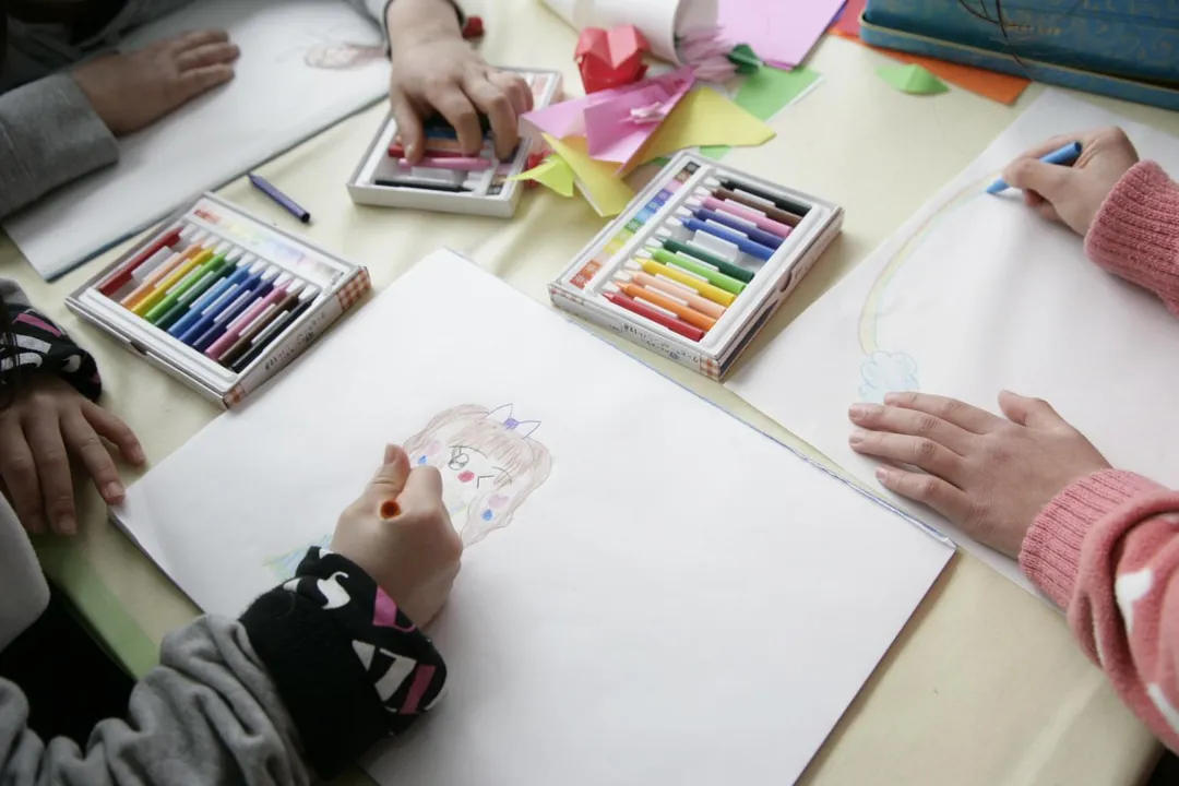 How to Look at a Child's Drawing Without Ruining It
